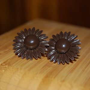 1980's vintage clip-on flower earrings